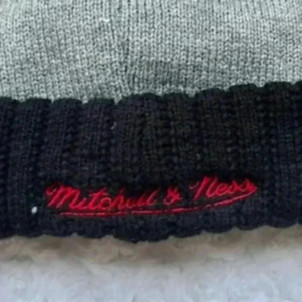NBA‎ Chicago Bulls Basketball Beanie Black And Gray Hat